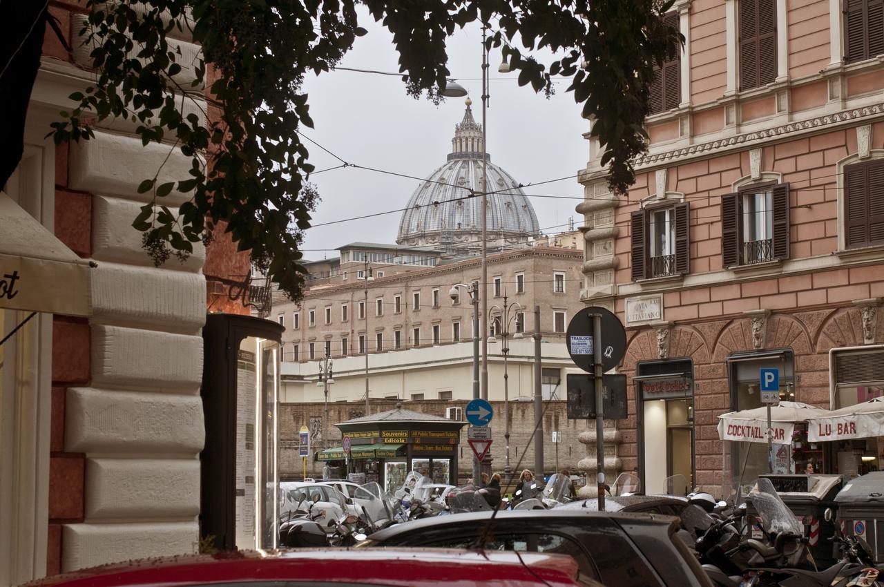 Piazza Risorgimento Studio Roma Esterno foto
